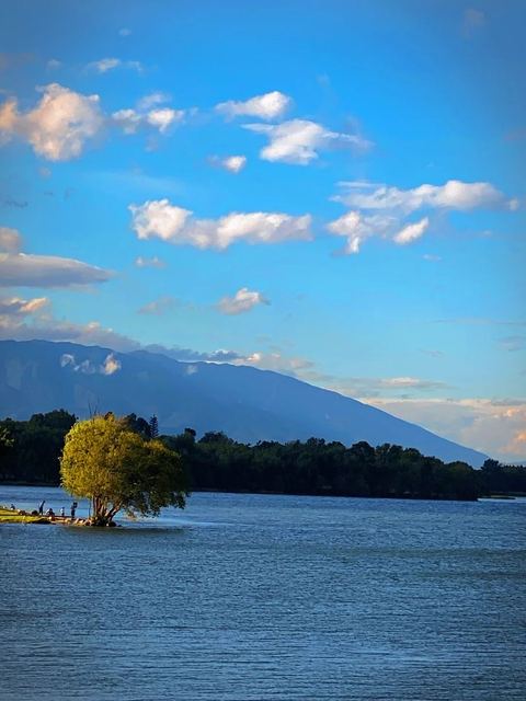 ทะเลสาบเอ๋อไห่ ภาพที่ 5